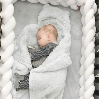 Ins Knotted Braided Crib Bumper Pillow Hand‑Woven Long Knot Cushion for Baby Bed